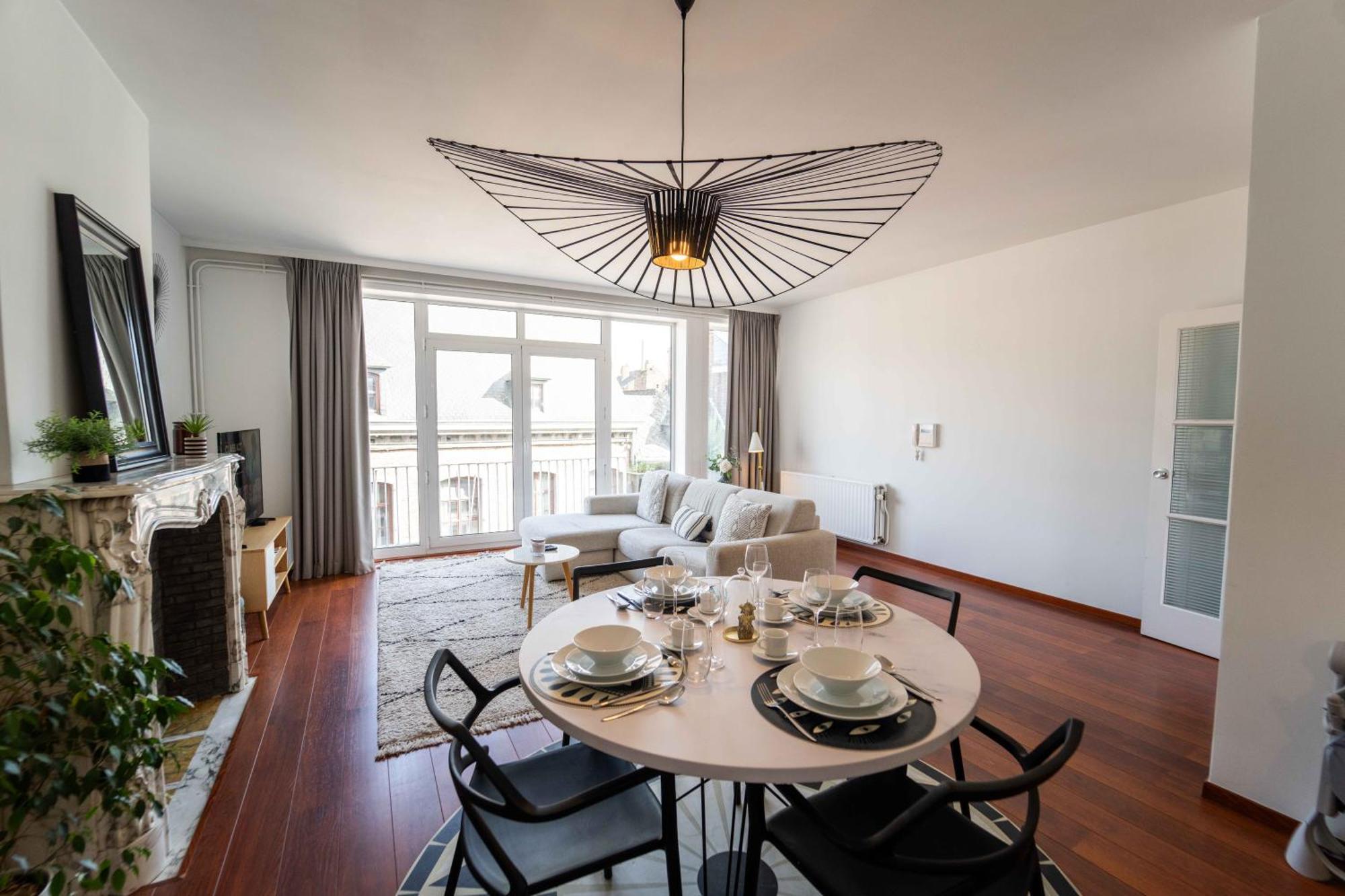 Apartmán Luxury Apart' Mons City Center With Terrace Exteriér fotografie