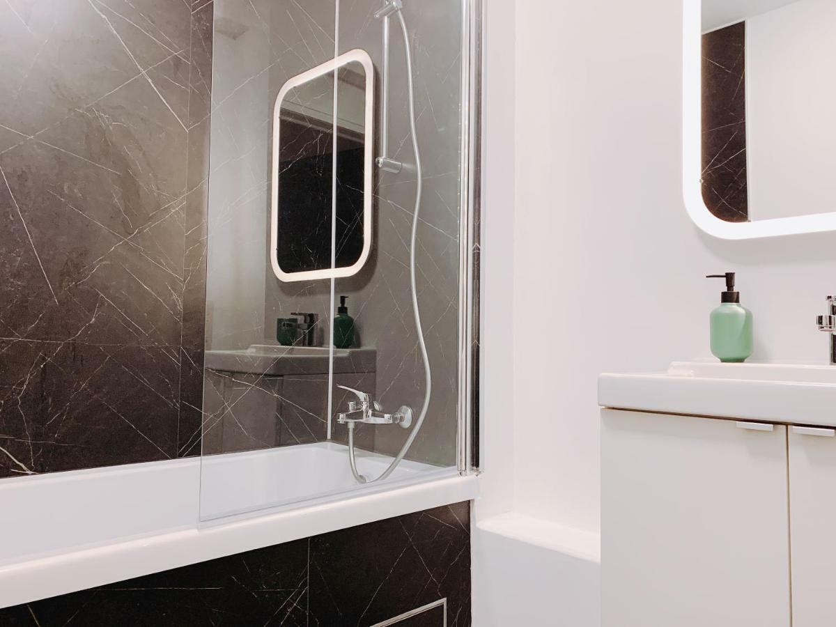 Apartmán Luxury Apart' Mons City Center With Terrace Exteriér fotografie