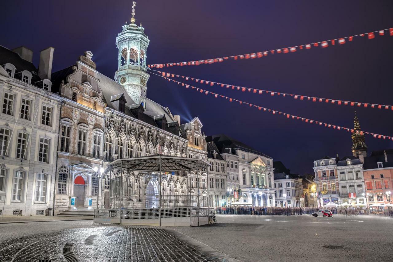Apartmán Luxury Apart' Mons City Center With Terrace Exteriér fotografie